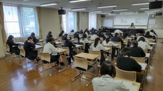京都堀川音楽高等学校