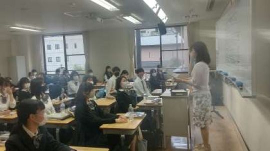京都堀川音楽高等学校