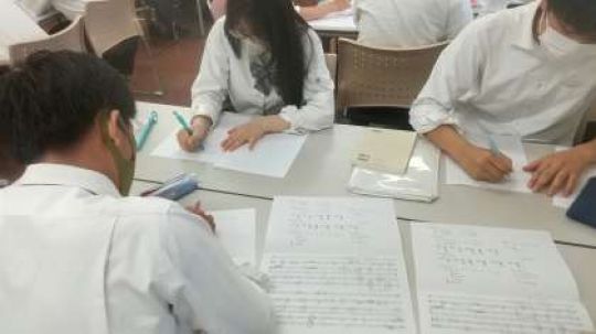 京都堀川音楽高等学校