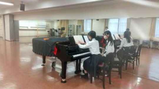 京都堀川音楽高等学校