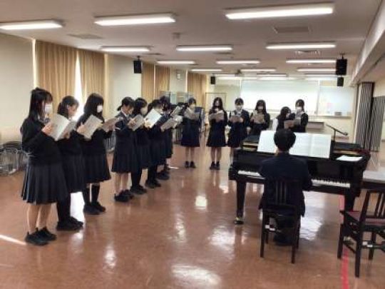 京都堀川音楽高等学校