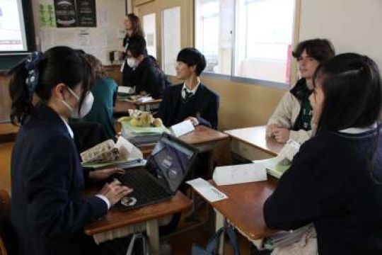 日吉ケ丘高等学校