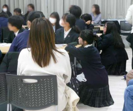 日吉ケ丘高等学校