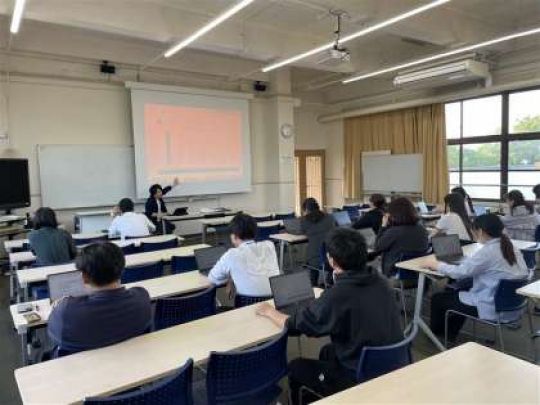 日吉ケ丘高等学校