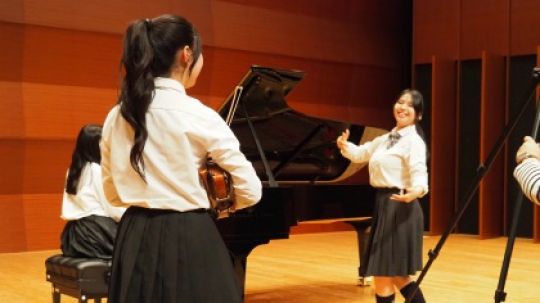京都堀川音楽高等学校