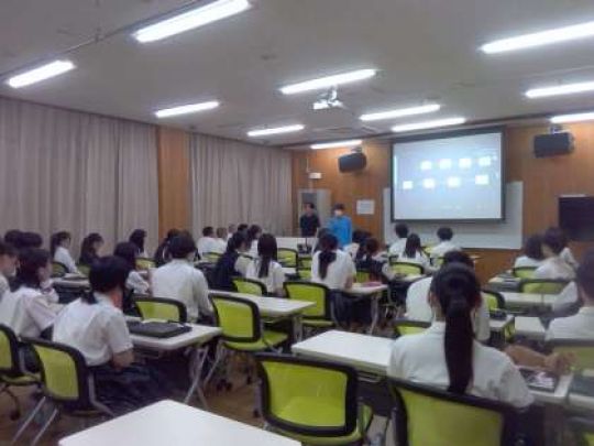 日吉ケ丘高等学校