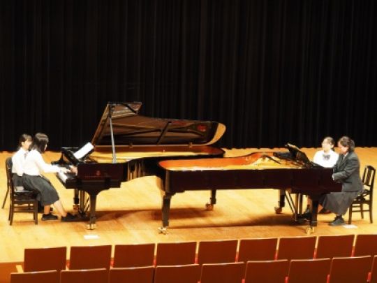 京都堀川音楽高等学校